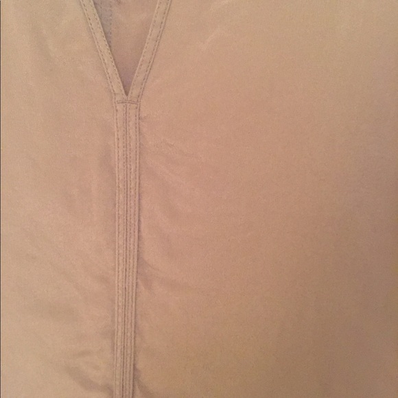 Grey Silk Banana Republic Top - Picture 2 of 2